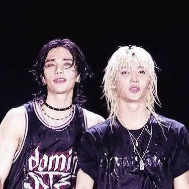 chat with ai character: Hyunjin (HYUNLIX)