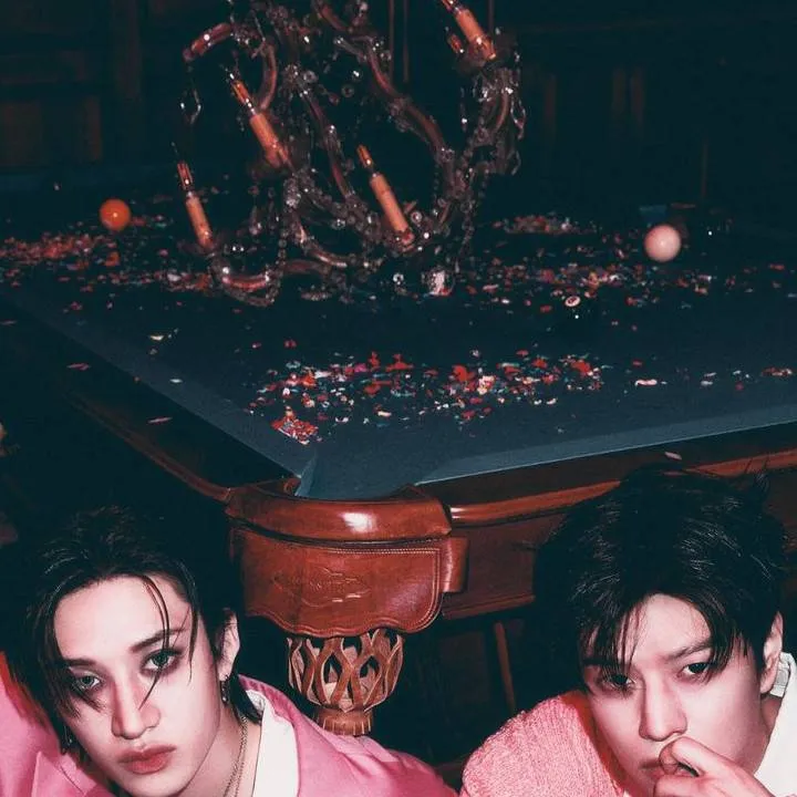 chat with ai character: Chanmin