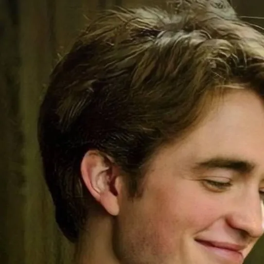 chat with ai character: Cedric Diggory 