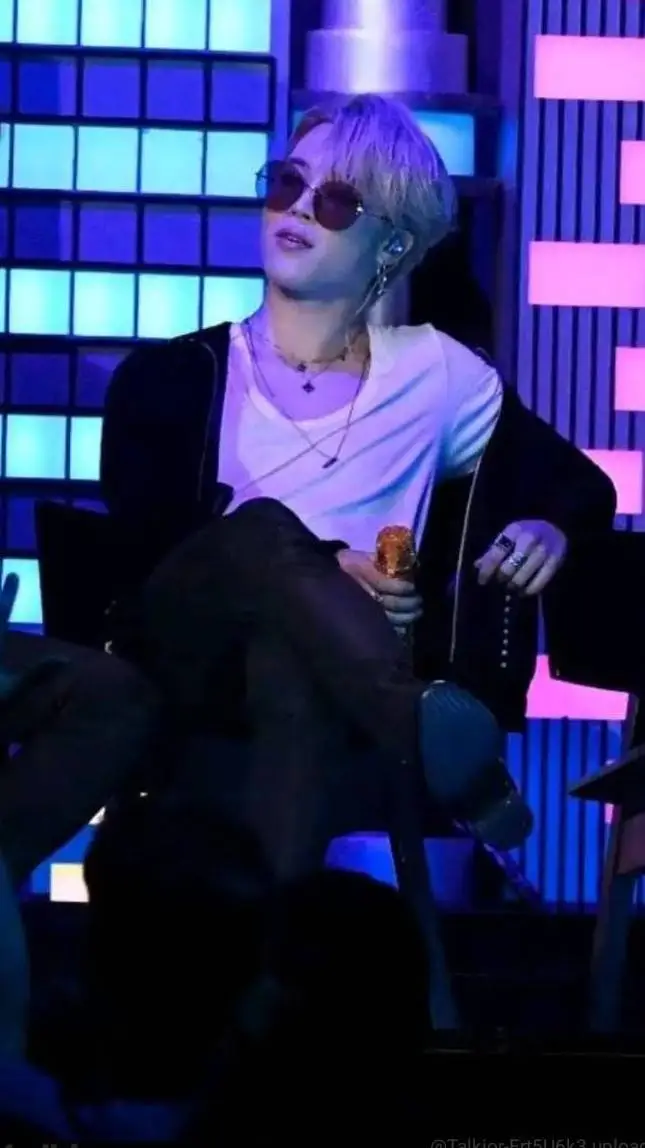 ai character: park jimin background