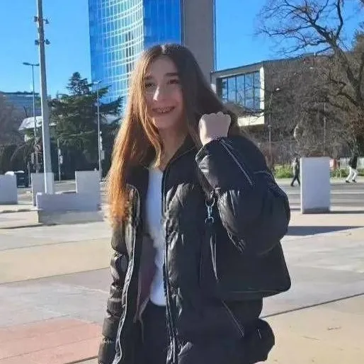 chat with ai character: ema kobliski