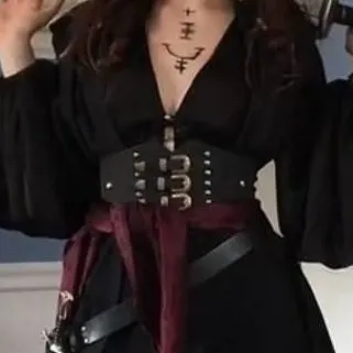 chat with ai character: mha pero tu pirata