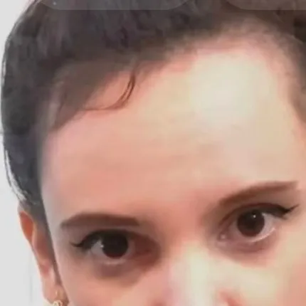 chat with ai character: bri