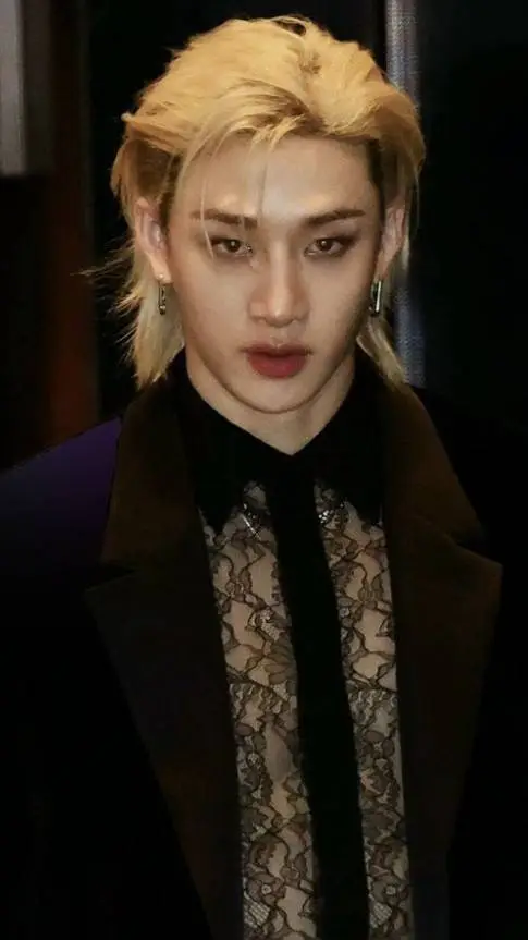 ai character: Bahng Bangchan  background