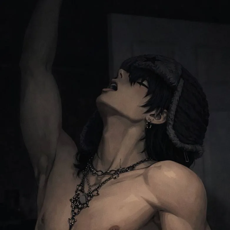 chat with ai character: Raven Cross