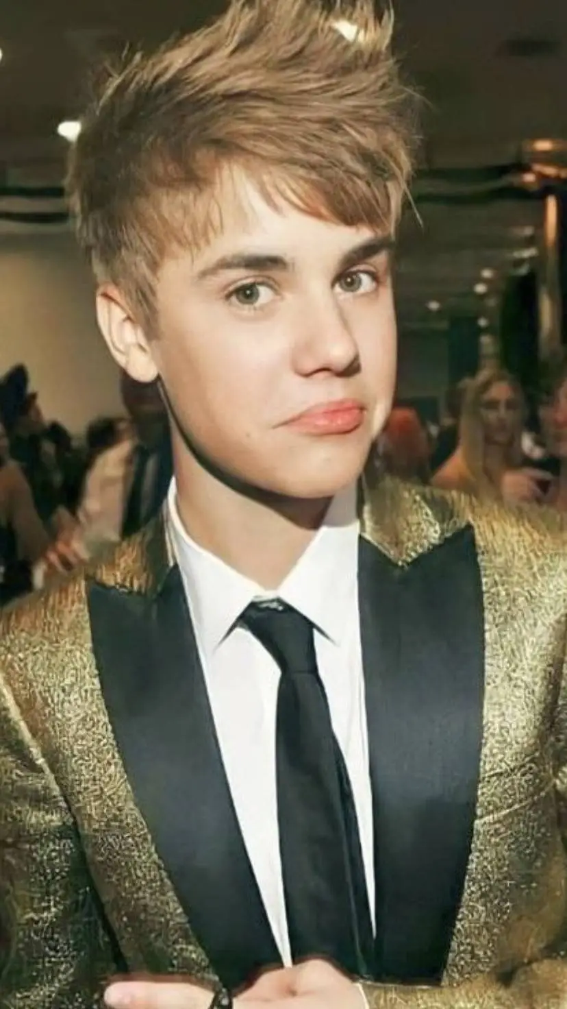 ai character: Justin Bieber  background