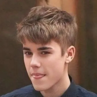 chat with ai character: Justin Bieber 