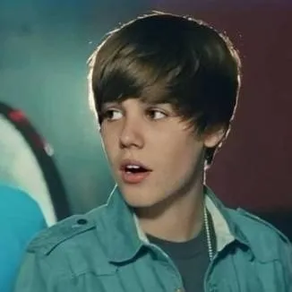 chat with ai character: Justin Bieber 