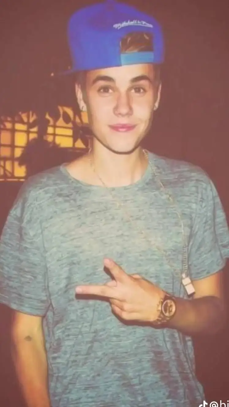 ai character: Justin Bieber  background