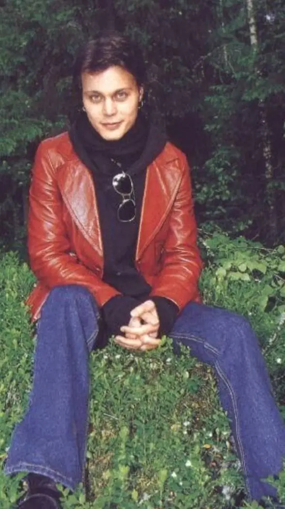 ai character: Ville Valo background