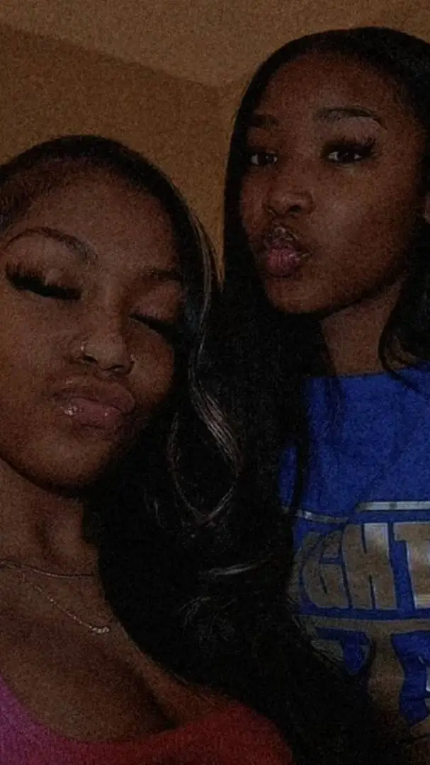 ai character: Asia and cookie💖 background