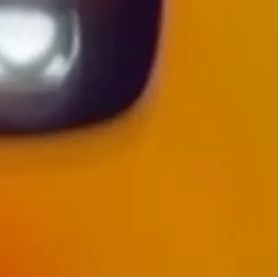 chat with ai character: Chica 