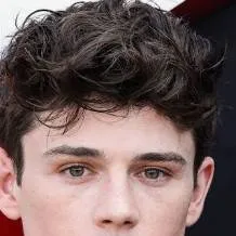 chat with ai character: ❃Ashby Gentry❃