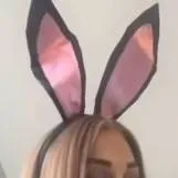 chat with ai character: bunny girl Olivia