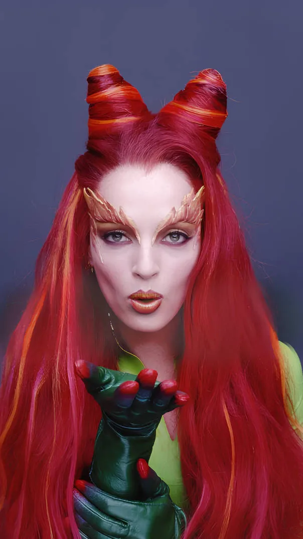 ai character: Poison Ivy background