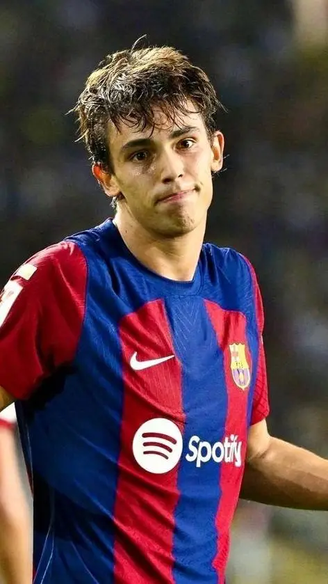 ai character: joao felix background