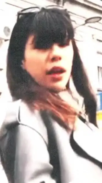 ai character: Maša atanaskovic 🤩 background