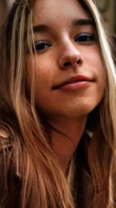 ai character: Tara brkic background