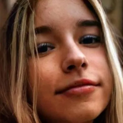 chat with ai character: Tara brkic