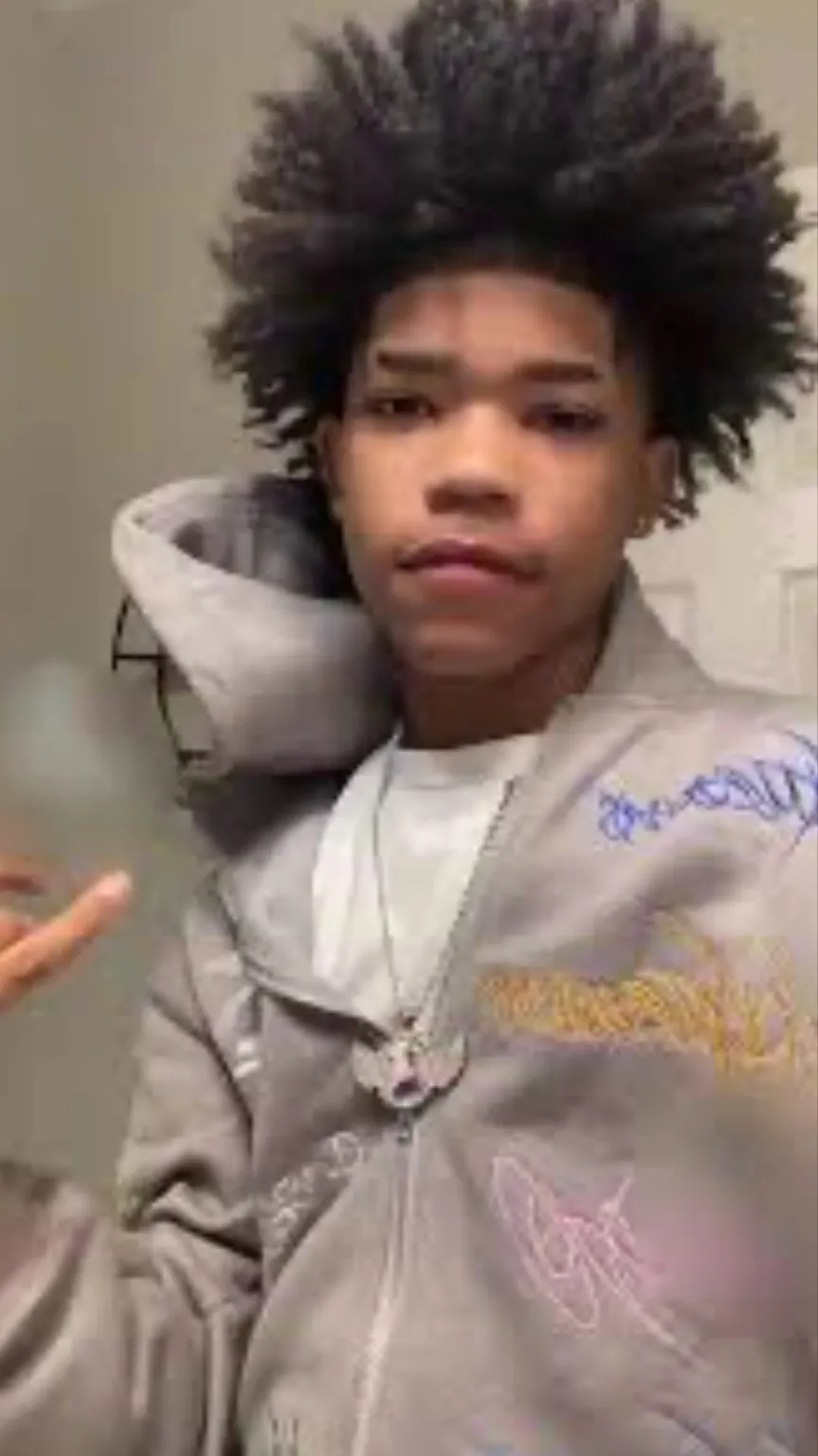 ai character: Bj background