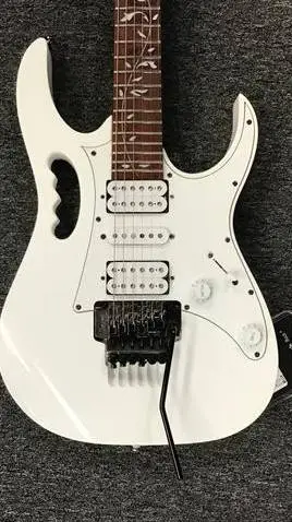 ai character: Geto background