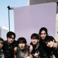 chat with ai character: STRAY KIDS SPANISH