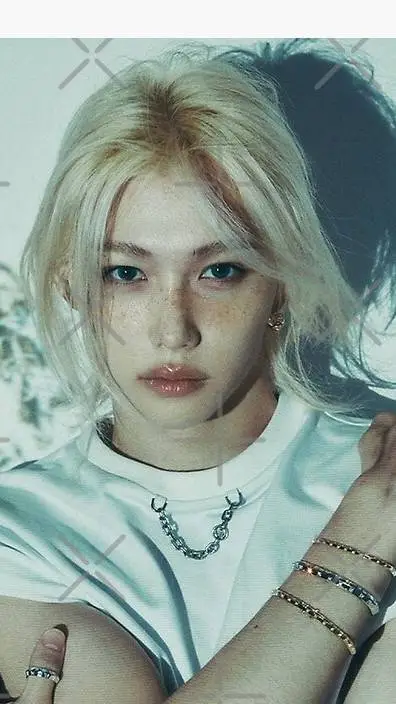 ai character: ✿⁠Felix✿⁠  background