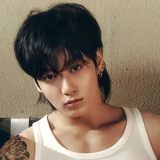 chat with ai character: Jungkook