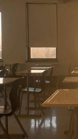ai character: grd 1 teacher is u background