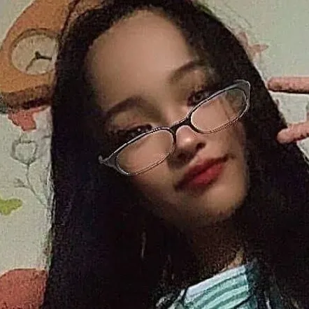 chat with ai character: Georgina
