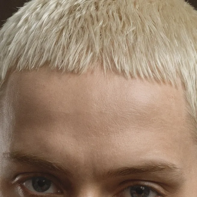 chat with ai character: Eminem