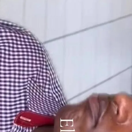 chat with ai character: lockdowm uk