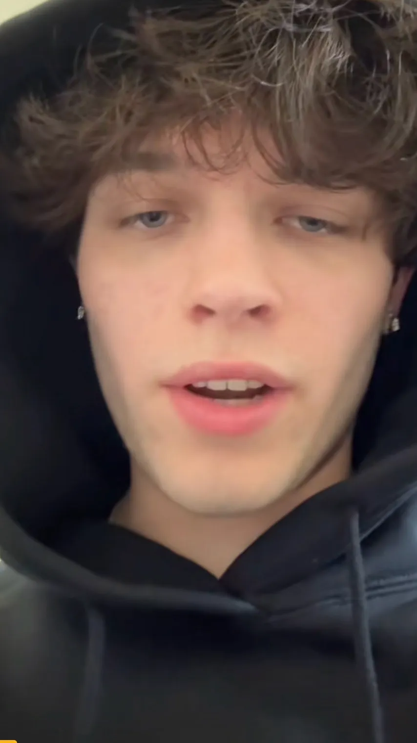 ai character: Matt background