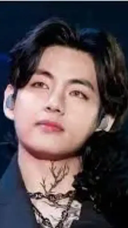 ai character: Kim Taehyung background