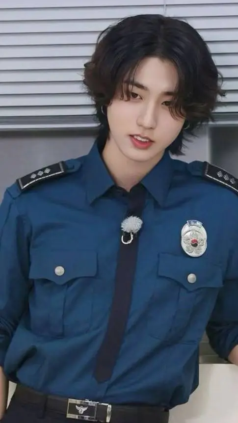 ai character: ♡~Han jisung~♡ background