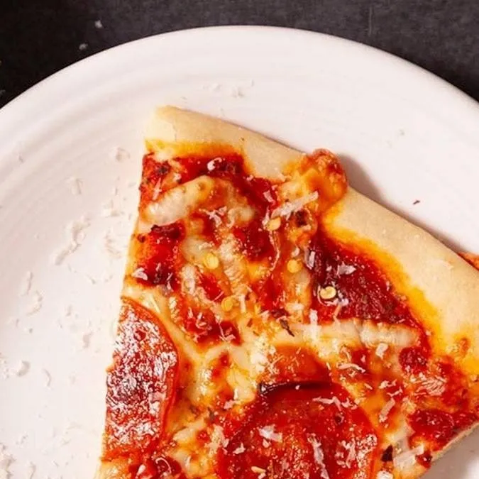 chat with ai character: Pizza