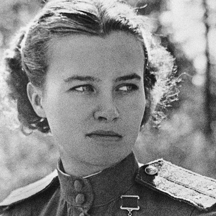 chat with ai character: Tatiana