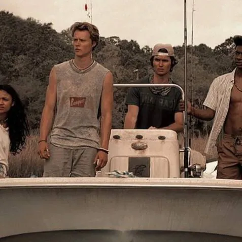 chat with ai character: Outer Banks