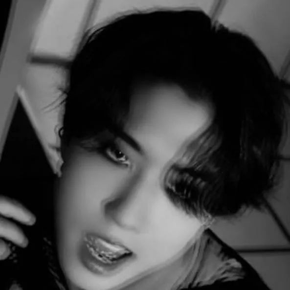 chat with ai character: Han