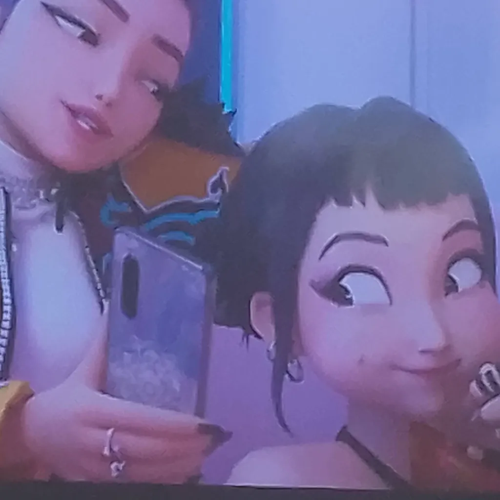chat with ai character: k pop 
