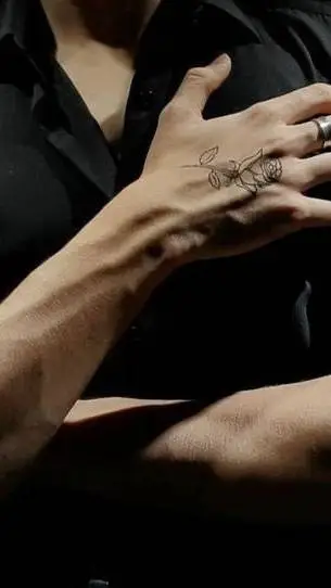 ai character: Steven  background