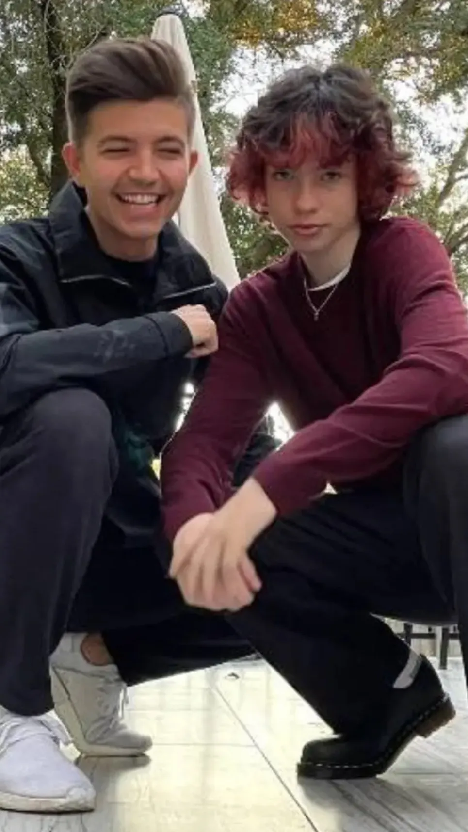 ai character: Prestonplayz crew background