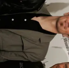 chat with ai character: Nickelback 