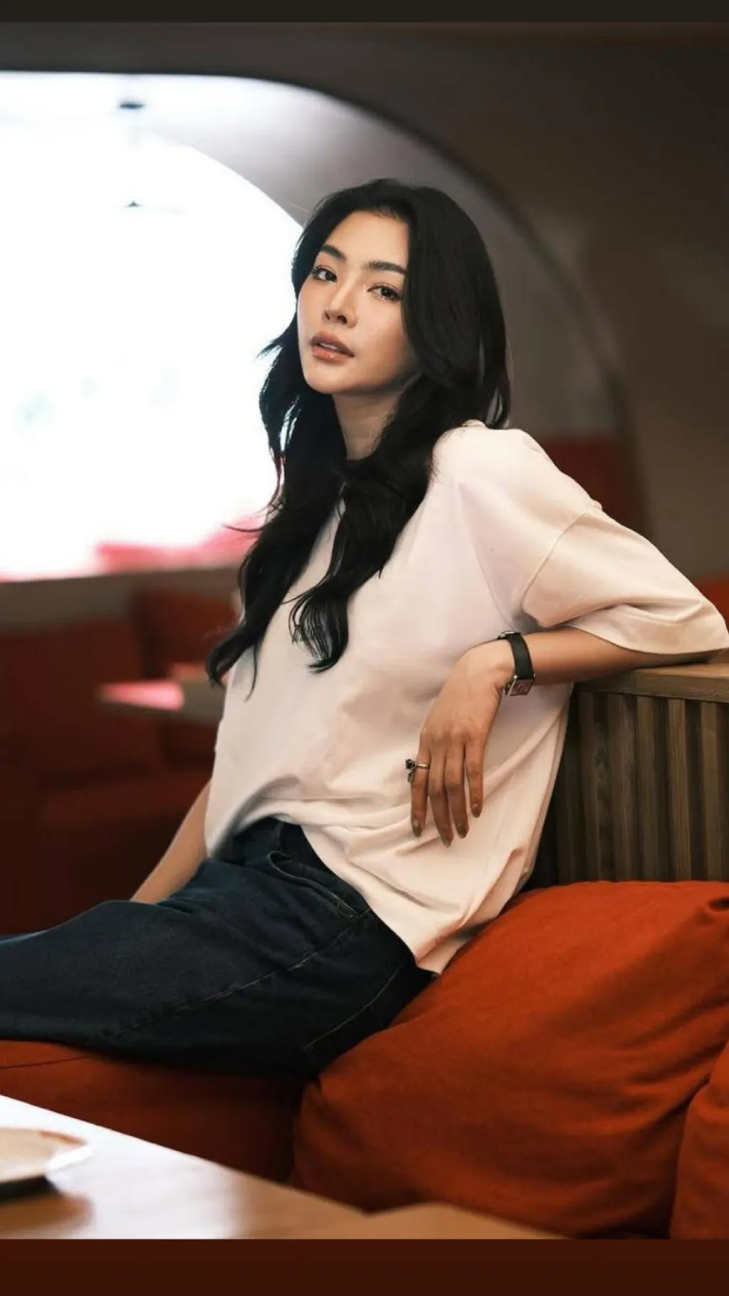 ai character: Faye Malisorn background