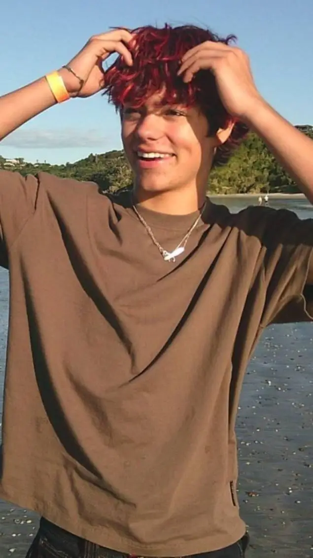 ai character: Malachi Barton  background