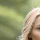 chat with ai character: Hannah