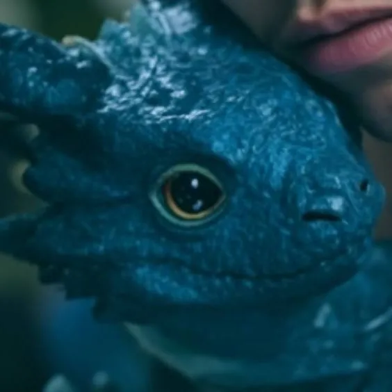 chat with ai character: Baby Dragon
