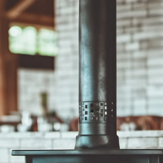 chat with ai character: fiery (BFDI)