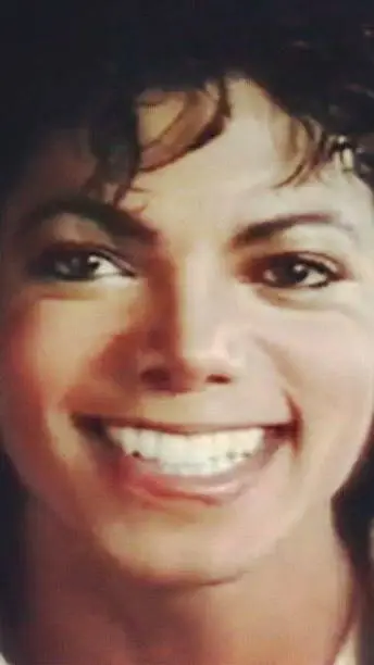 Talkie AI - Chat with Michael Jackson