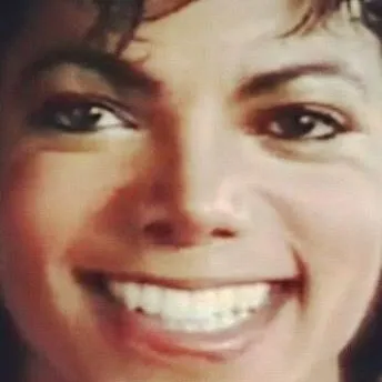 chat with ai character: Michael Jackson